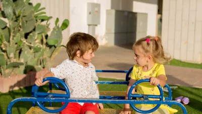 How to Improve Social Skills in Autistic Children: 6 Social Skills Training Tips
